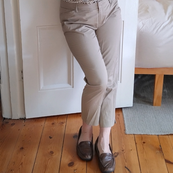 Esprit size 12 pants in beige - Picture 3 of 4
